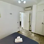 Escapada De Relax Y Diseno Con Piscina Y Barbacoa
