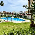 بيت للعطل Escapada De Relax Y Diseno Con Piscina Y Barbacoa