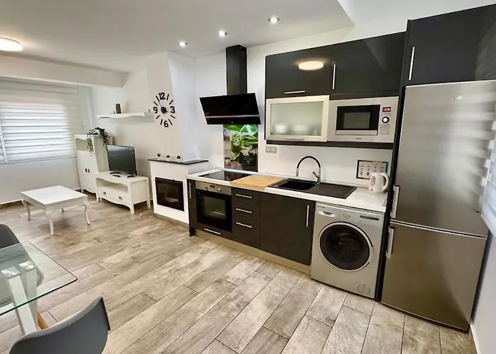 Escapada De Relax Y Diseno Con Piscina Y Barbacoa Holiday home